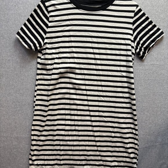 Free Assembly Black & White Striped T-Shirt Dress, Women's Size M - Picture 1 of 6